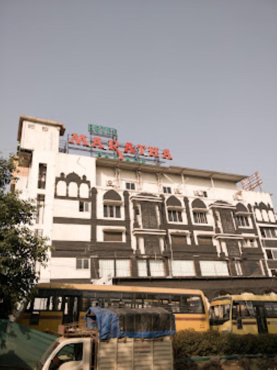 Hotel Maratha Palace,Satara Exteriör bild