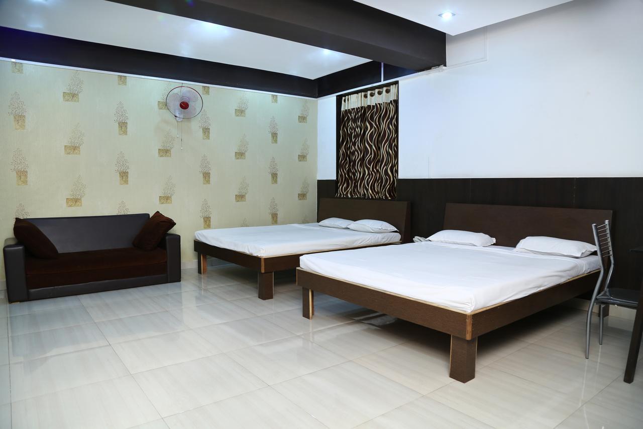 Hotel Maratha Palace,Satara Rum bild